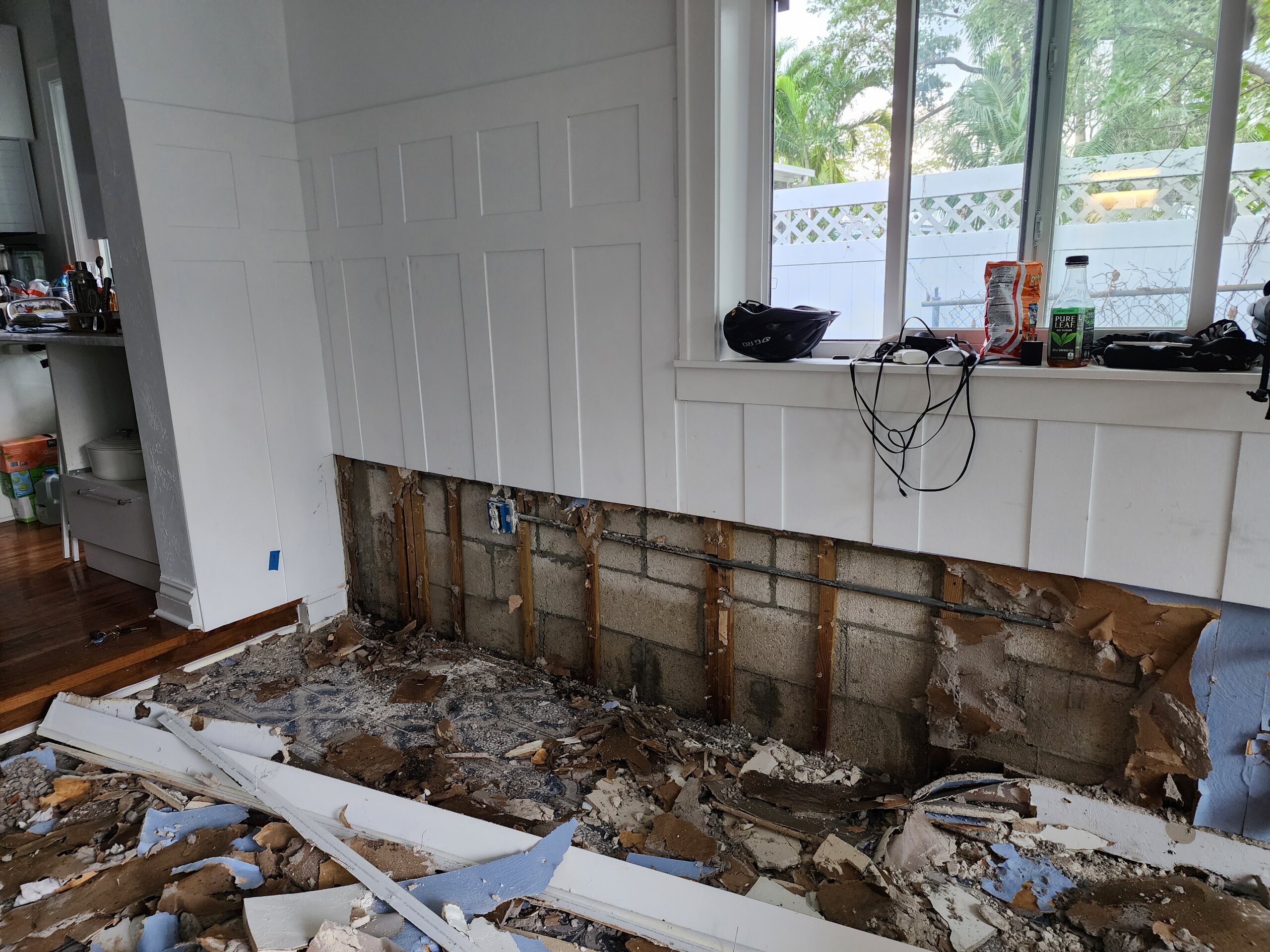Removal Of Wall Damage After Flood