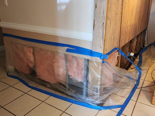 Tip Top Plumbing Company provides expert dry out services in Broward County, FL, using industrial-grade equipment to mitigate water damage after plumbing leaks in residential and commercial properties.