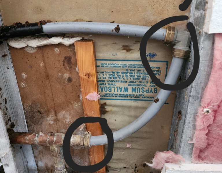 Polybutylene Pipe Leak at Fittings